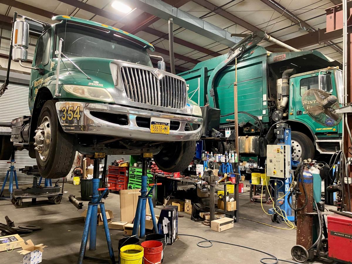 Truck Repair Shop photo 2