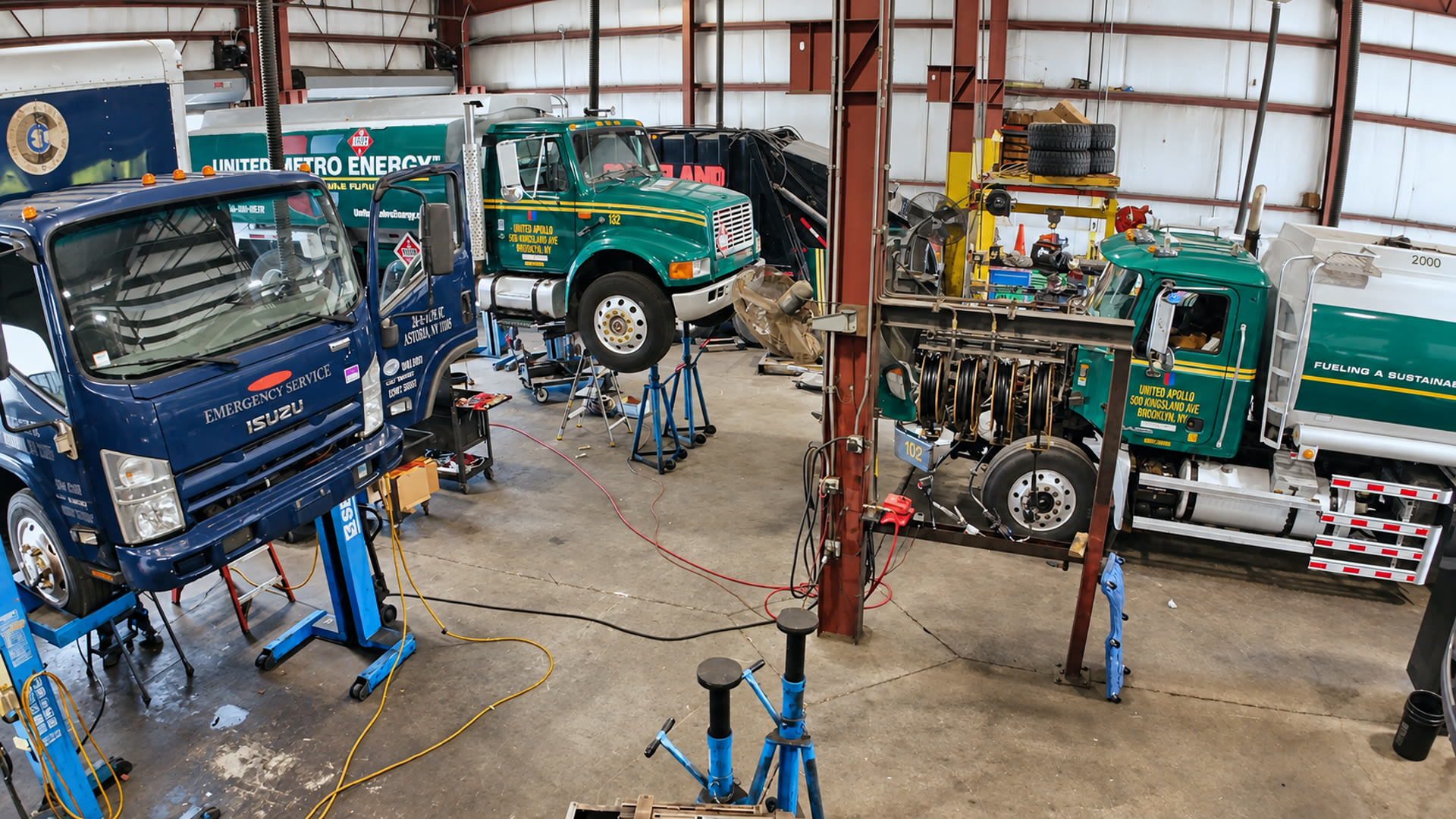 Fleet maintenance floor